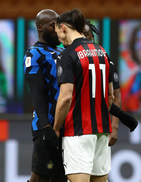 防线防守顶 防线防守顶